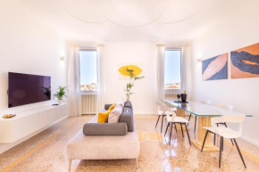 Adventura Penthouse